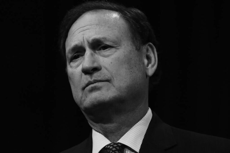 Black and white image of Alito, Chip Somodevilla:Getty Images