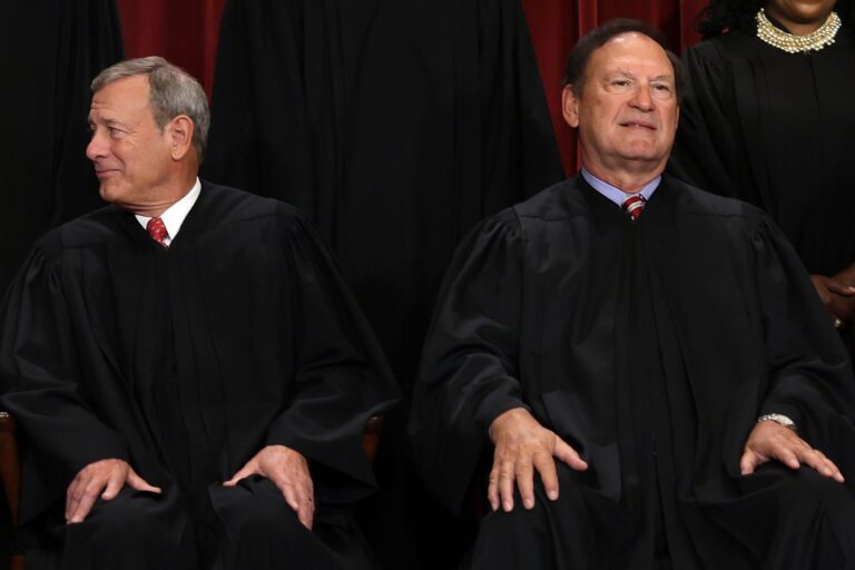 Chief Justice John Roberts and Justice Samuel Alito Alex Wong:Getty Images